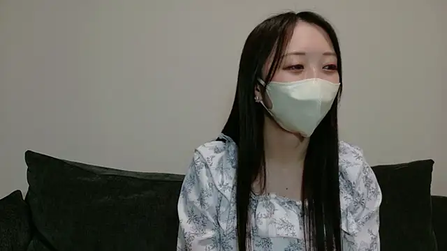 Snapshot of iochan_v chatting on March 21, 2026, 9:25 am iochan v online show from March 21, 2026, 9:25 am