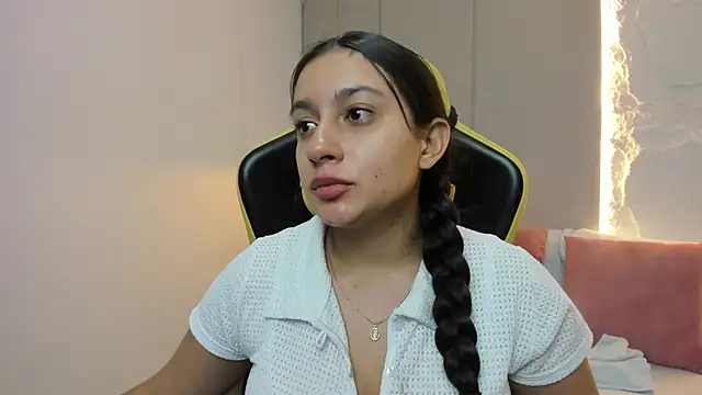 Snapshot of kira_relish chatting on May 23, 2026, 11:03 am kira relish online show from May 23, 2026, 11:03 am