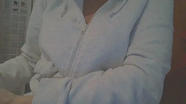 FedericaItaliana online show from March 27, 2026, 1:44 pm