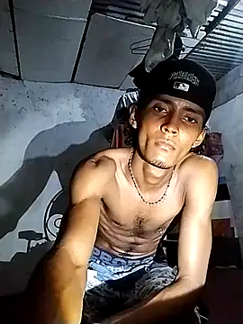 Snapshot of spittermasterpig1 chatting on March 26, 2026, 8:36 pm spittermasterpig1 online show from March 26, 2026, 8:36 pm