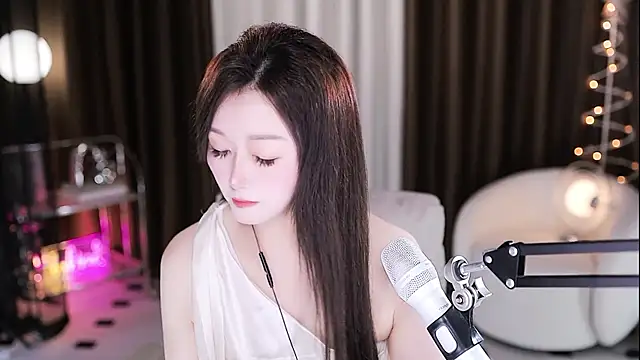 Snapshot of Angelya-888 chatting on May 25, 2026, 8:59 pm Angelya-888 online show from May 25, 2026, 8:59 pm