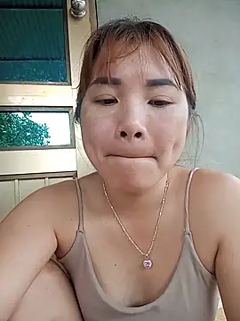 Snapshot of -Bangi- chatting on May 17, 2026, 3:04 am -Bangi- online show from May 17, 2026, 3:04 am