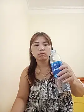 Snapshot of -Bangi- chatting on May 26, 2026, 1:23 am -Bangi- online show from May 26, 2026, 1:23 am