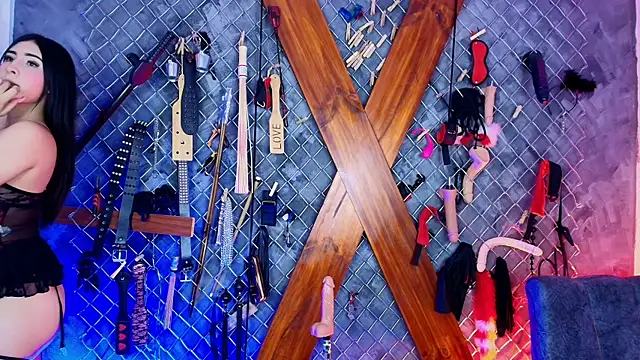 Mistress lexi bdsm online show from July 1, 2026, 7:13 pm