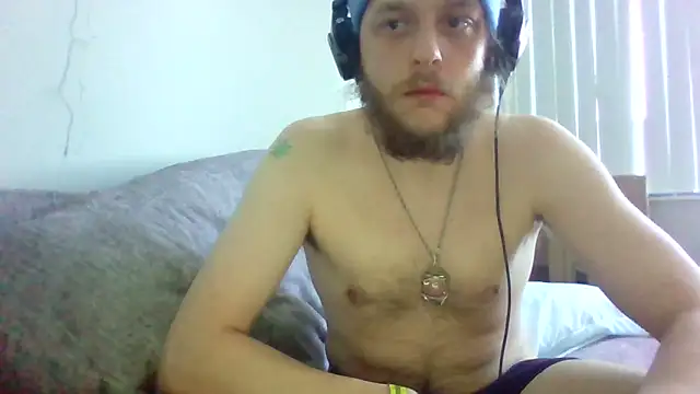 alejandro69420 online show from April 18, 2026, 5:39 pm