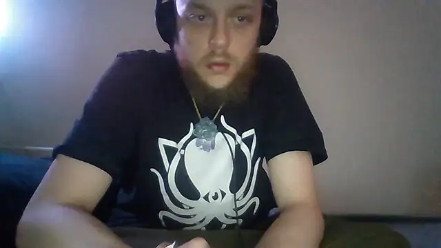 alejandro69420 online show from May 25, 2026, 10:32 am