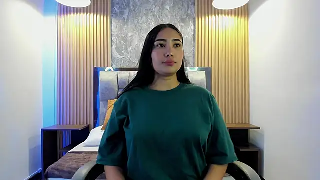 Sulay Kim online show from May 20, 2026, 6:47 pm