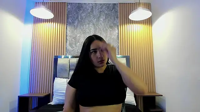 Sulay Kim online show from May 22, 2026, 10:37 pm