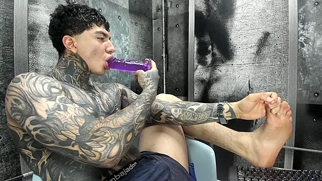 Gury tattoo online show from May 26, 2026, 7:10 pm