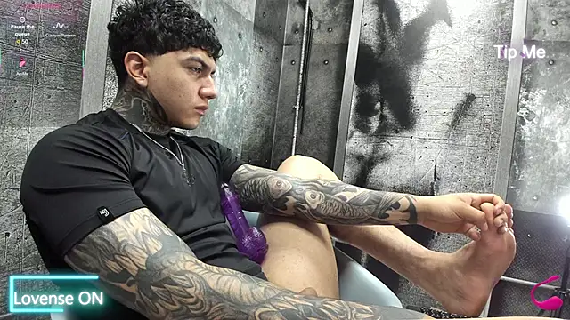 Gury tattoo online show from May 30, 2026, 4:59 pm