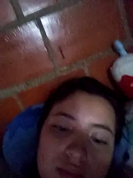 violetascottt online show from March 26, 2026, 9:09 pm