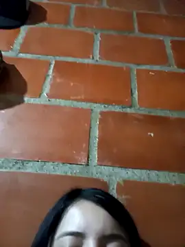 violetascottt online show from April 8, 2026, 5:40 am