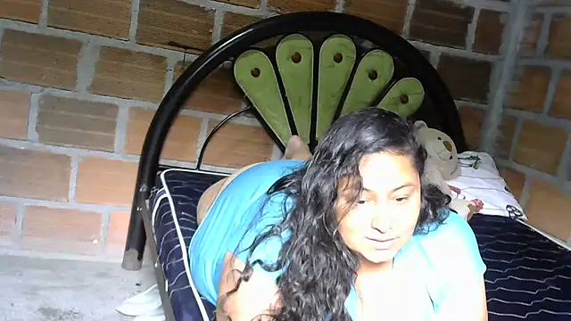 Snapshot of tistmature-69 chatting on May 28, 2026, 1:30 pm tistmature-69 online show from May 28, 2026, 1:30 pm