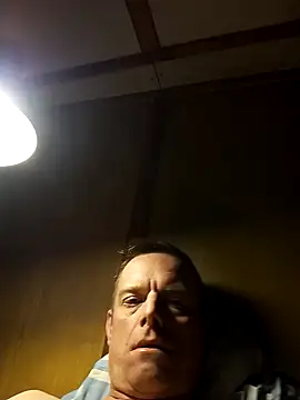 Nadrzeny83 online show from April 10, 2026, 8:24 pm