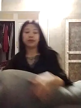 Junxinh Rose online show from March 26, 2026, 2:44 pm