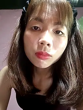 AmyLinee01 online show from March 26, 2026, 5:02 am