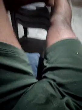 Snapshot of roselover2222 chatting on April 11, 2026, 7:07 pm roselover2222 online show from April 11, 2026, 7:07 pm