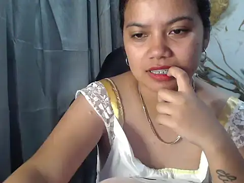 deseyy online show from April 8, 2026, 6:52 pm