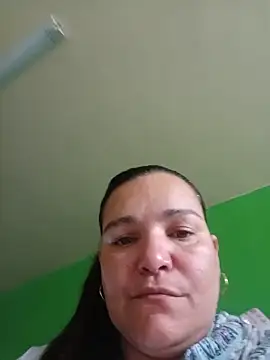 Zuleyka 69 online show from May 18, 2026, 10:15 pm