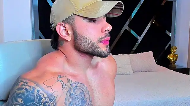 Raytorres online show from May 3, 2026, 7:31 pm