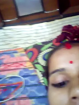Raveena0990 online show from May 17, 2026, 3:08 pm