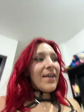 Snapshot of Amelie-RedHoney chatting on April 12, 2026, 5:23 am Amelie-RedHoney online show from April 12, 2026, 5:23 am