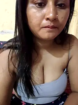 Snapshot of Tridha_2 chatting on May 29, 2026, 3:48 am Tridha 2 online show from May 29, 2026, 3:48 am