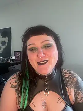 InkMaleficent online show from April 19, 2026, 10:47 am