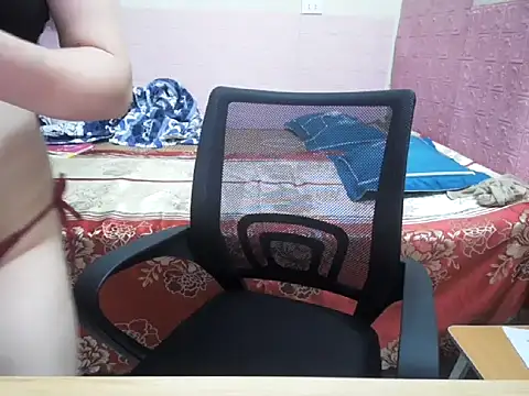 Snapshot of lusa_baby chatting on May 24, 2026, 8:30 am lusa baby online show from May 24, 2026, 8:30 am