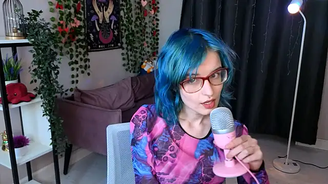 Nika miu online show from March 23, 2026, 2:10 pm