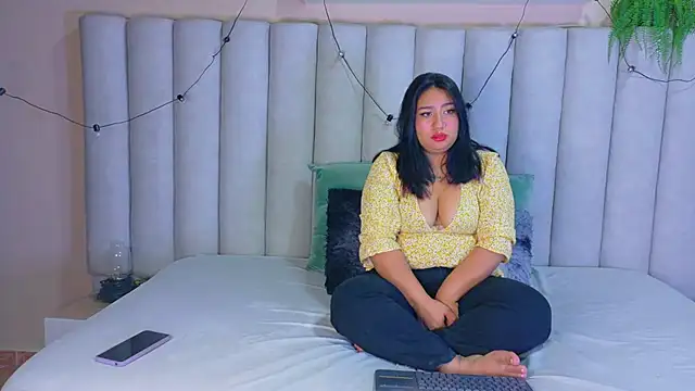 Snapshot of AriaBennett__ chatting on July 21, 2026, 2:47 am AriaBennett online show from July 21, 2026, 2:47 am