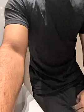 handsome-hunky online show from March 31, 2026, 6:19 pm