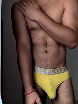 Snapshot of handsome-hunky chatting on May 9, 2026, 10:42 am handsome-hunky online show from May 9, 2026, 10:42 am
