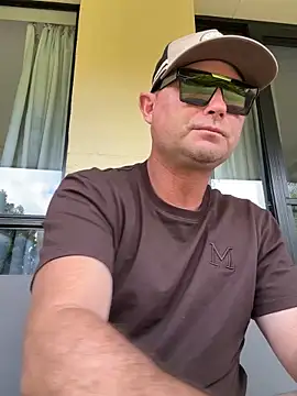 Snapshot of youwantthisshit chatting on March 23, 2026, 5:55 am youwantthisshit online show from March 23, 2026, 5:55 am