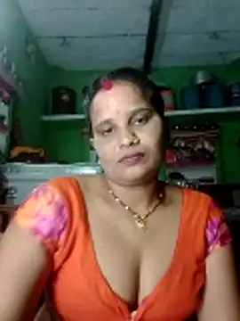 Snapshot of Shivani09900 chatting on May 28, 2026, 7:55 pm Shivani09900 online show from May 28, 2026, 7:55 pm