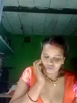 Shivani09900 online show from July 20, 2026, 7:49 pm