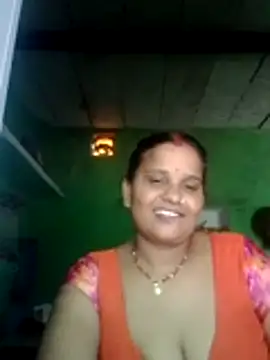 Shivani09900 online show from July 22, 2026, 6:27 am