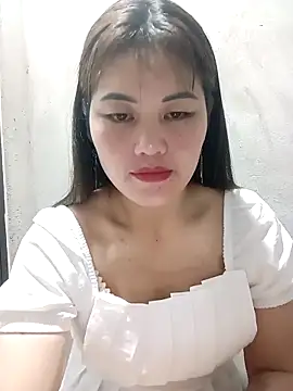 Snapshot of meg_06 chatting on April 4, 2026, 2:03 pm meg 06 online show from April 4, 2026, 2:03 pm
