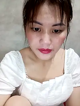 Snapshot of meg_06 chatting on April 12, 2026, 12:59 am meg 06 online show from April 12, 2026, 12:59 am