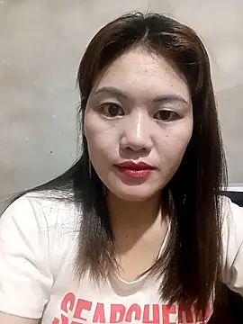 Snapshot of meg_06 chatting on May 2, 2026, 12:15 am meg 06 online show from May 2, 2026, 12:15 am