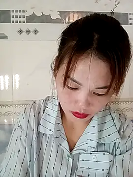Snapshot of meg_06 chatting on May 5, 2026, 12:18 am meg 06 online show from May 5, 2026, 12:18 am