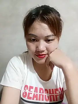 Snapshot of meg_06 chatting on May 21, 2026, 5:09 pm meg 06 online show from May 21, 2026, 5:09 pm
