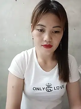 Snapshot of meg_06 chatting on May 25, 2026, 2:17 am meg 06 online show from May 25, 2026, 2:17 am