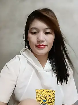 Snapshot of meg_06 chatting on May 25, 2026, 2:23 pm meg 06 online show from May 25, 2026, 2:23 pm