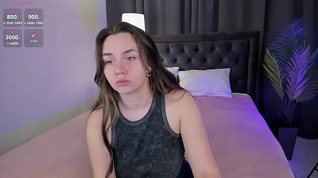 Snapshot of Domirelle chatting on May 14, 2026, 4:08 am Domirelle online show from May 14, 2026, 4:08 am