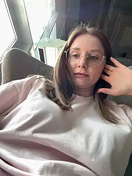 FReyja 44 online show from July 23, 2026, 8:45 am