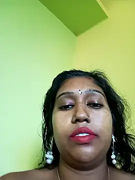 bannerjeesneha20 online show from May 9, 2026, 3:45 am