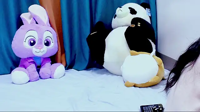 Snapshot of girllong520 chatting on April 3, 2026, 2:48 pm girllong520 online show from April 3, 2026, 2:48 pm