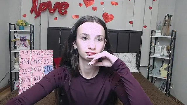 Je55icaBreeze online show from July 10, 2026, 11:13 am