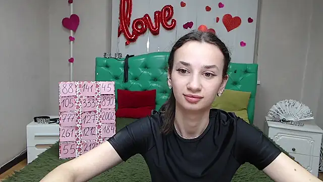 Je55icaBreeze online show from July 22, 2026, 5:21 am